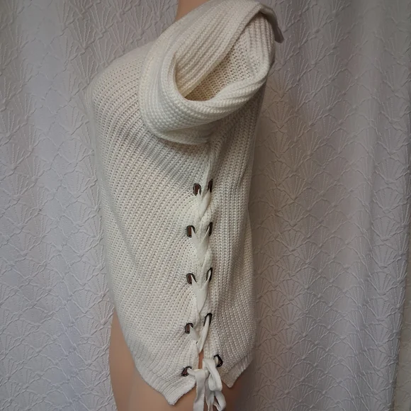 John + Jenn Cream V-Neck Sweaterwomen Size M - Picture 4 of 16